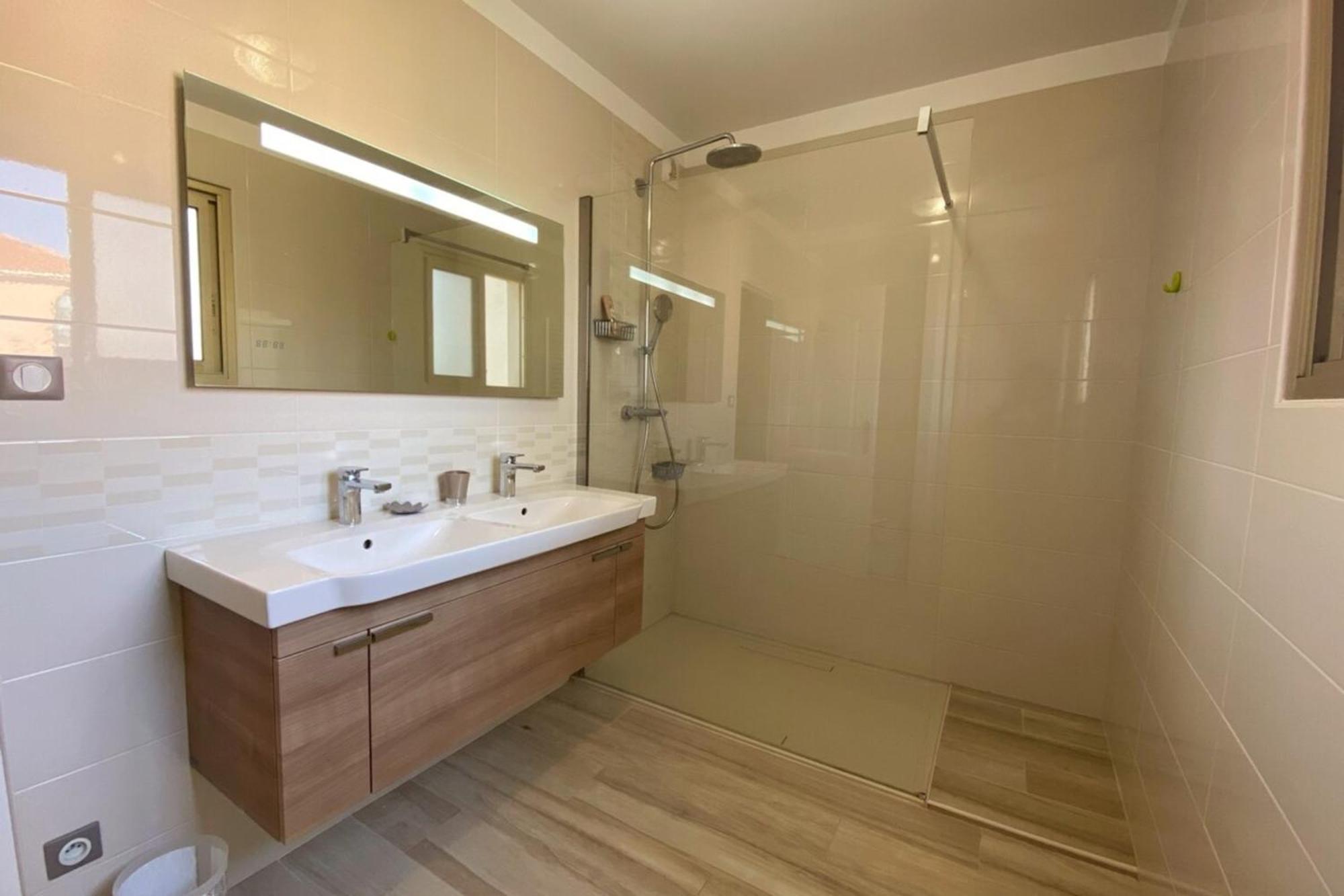 Casamea - Spacieux, Terrasse, Clim, Parking * Ajaccio (Corsica)