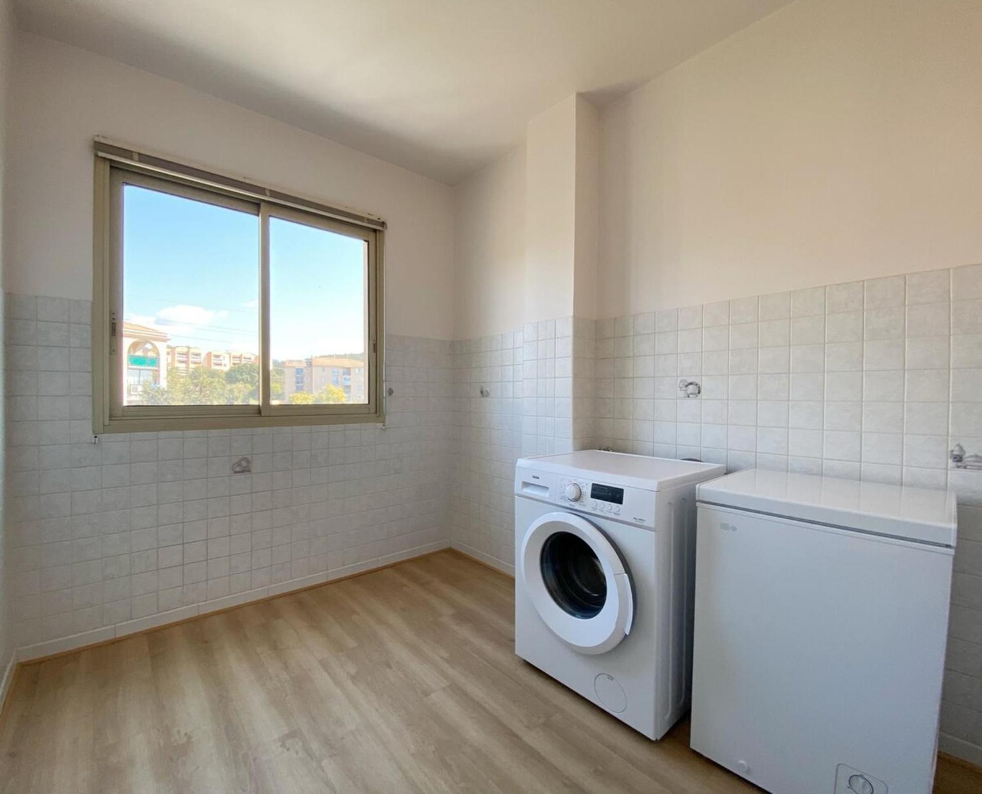 Appartement Casamea - Spacieux, Terrasse, Clim, Parking
