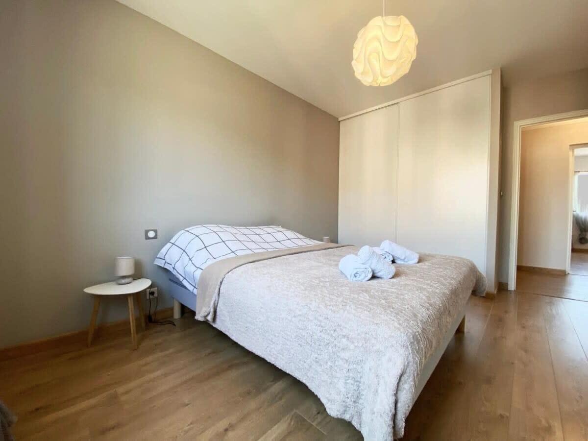 Appartement Casamea - Spacieux, Terrasse, Clim, Parking
